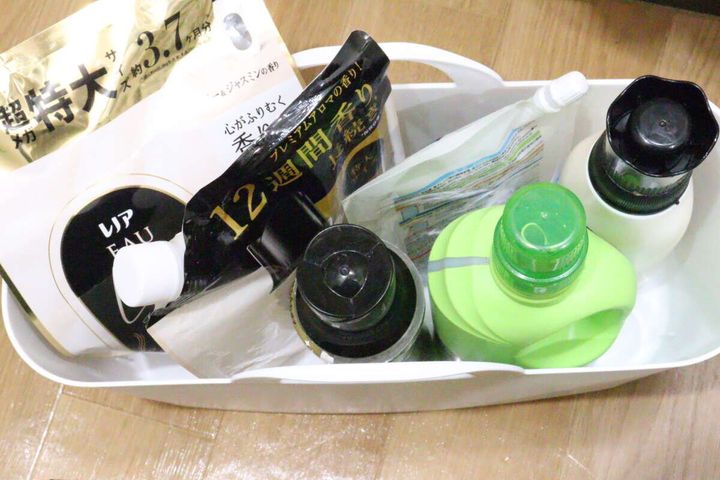 ダイソーのソフトバスケット スリムタイプはコンパクトなのにたくさん収納できる