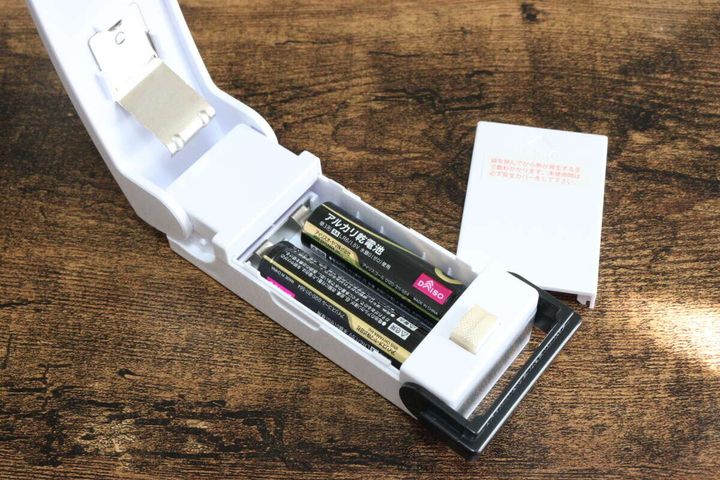 イージーシーラー（ホワイト） 電池