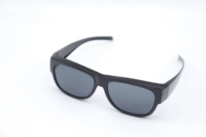 ダイソー オーバーサングラスA