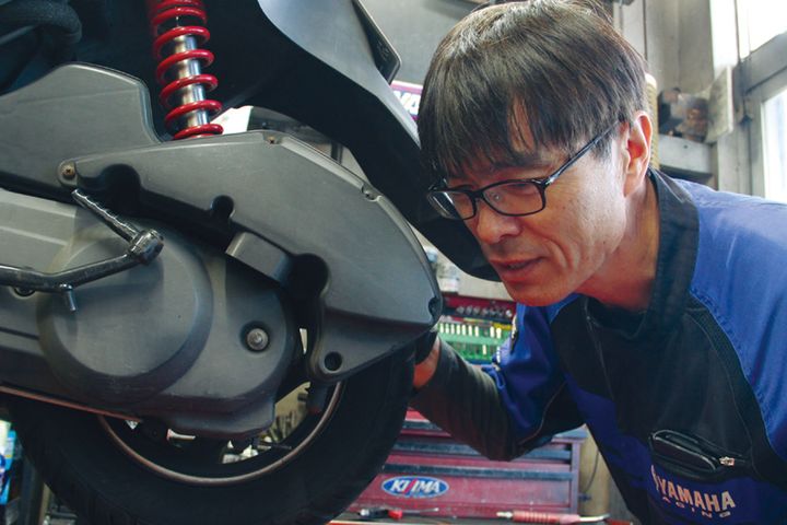 【走行10万km超え】アドレスV125の悲鳴！後輪の異音と引っかかりの正体を故障診断