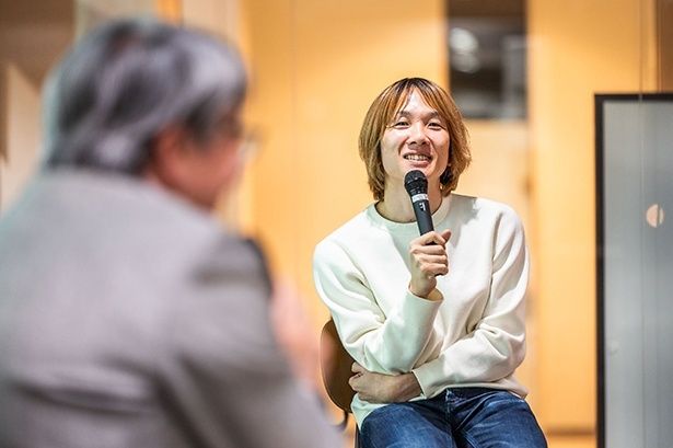 コロナ禍の経験も踏まえて「科学の力だけでは予測できない未来がある」と語る大澤先生