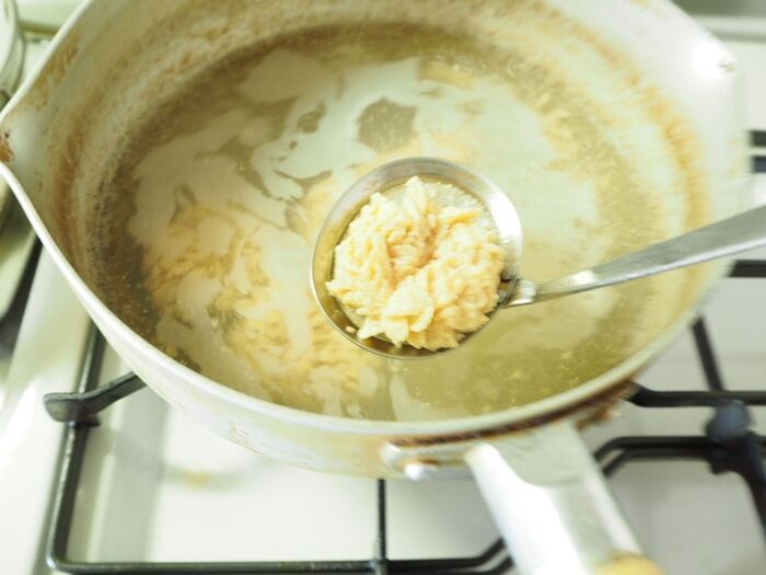 スーパーの「鮮魚コーナー」で必ず買うモノ。ちょっとしたひと手間で