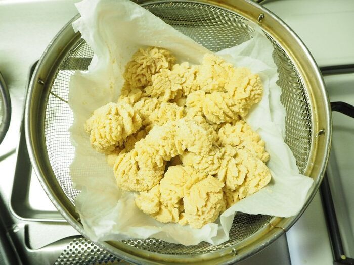 スーパーの「鮮魚コーナー」で必ず買うモノ。ちょっとしたひと手間で