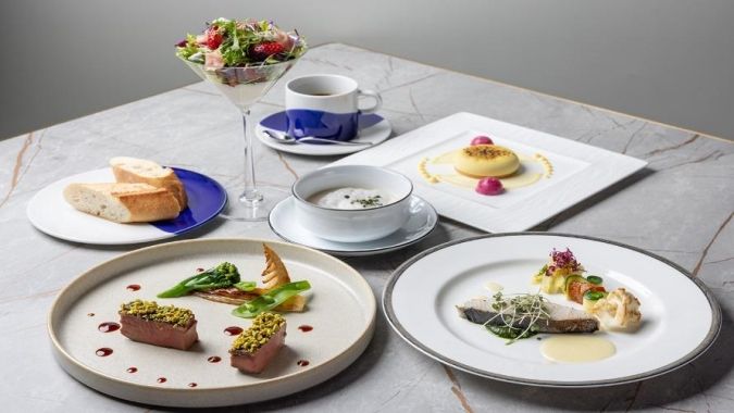 福岡プリンスホテル ももち浜／レストラン コース例