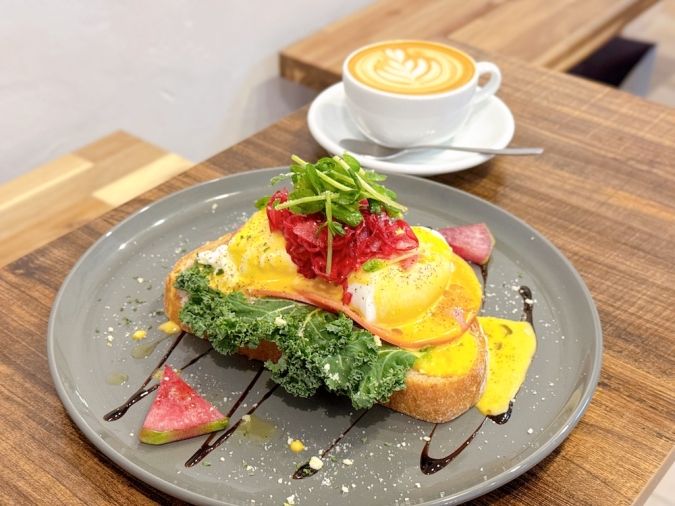 TJ'S COFFEE HOUSE エッグベネディクト