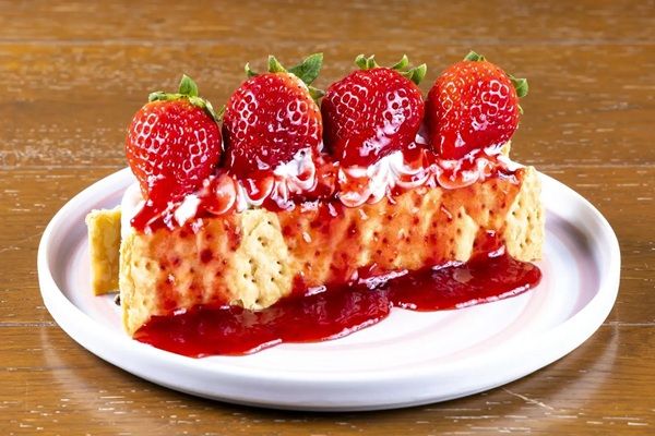 【福岡県福岡市】「kawara CAFE＆DINING KITTE博多店」に3種のいちごスイーツが期間限定で登場！