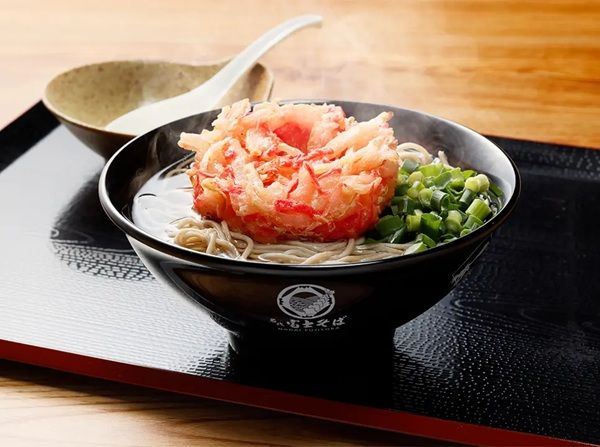 カラオケコロッケ倶楽部と居酒屋かんてきやに、「名代 富士そば」のメニューが登場