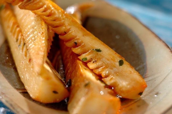 お弁当に副菜に！タケノコのバターしょうゆ焼き