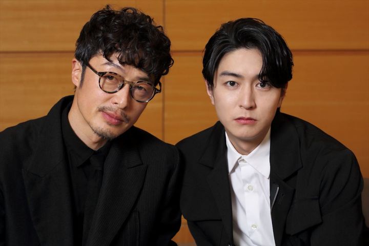 （左から）和田聰宏、稲葉友 クランクイン！ 写真：高野広美 width=