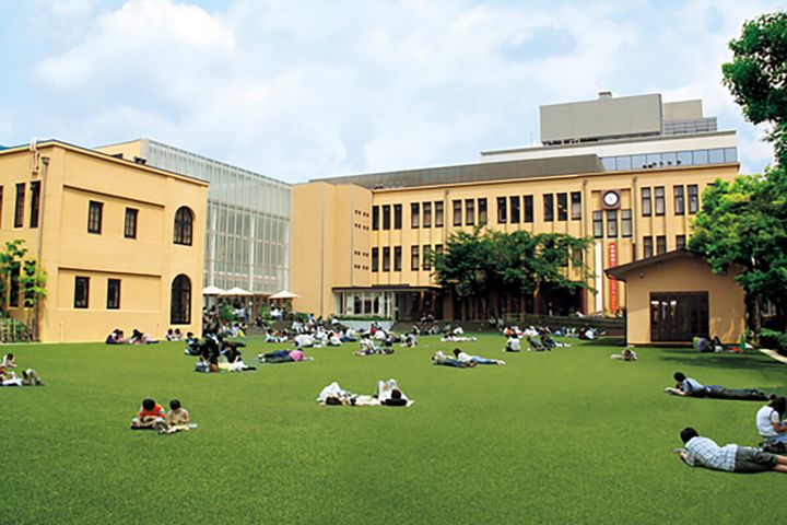 京都〈京都国際マンガミュージアム〉外観