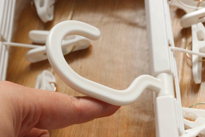 ダイソーのピンチハンガー（低い竿対応、42個）のフック