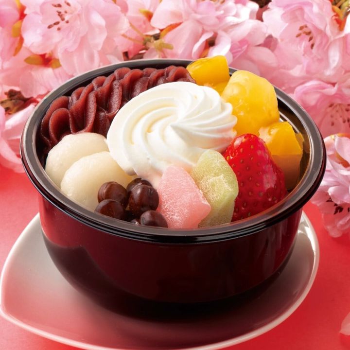 シャトレーゼの春の桜 クリームあんみつ桜こしあん