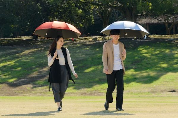 【静岡県静岡市】老舗傘メーカーのブランド「WEATHER LIFE」から雨晴兼用傘が誕生。大雨も強い日差しも対応