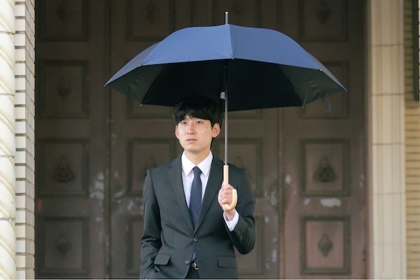 【静岡県静岡市】老舗傘メーカーのブランド「WEATHER LIFE」から雨晴兼用傘が誕生。大雨も強い日差しも対応
