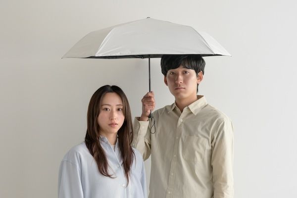 【静岡県静岡市】老舗傘メーカーのブランド「WEATHER LIFE」から雨晴兼用傘が誕生。大雨も強い日差しも対応
