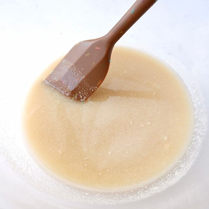 米粉のいちごスノーボール