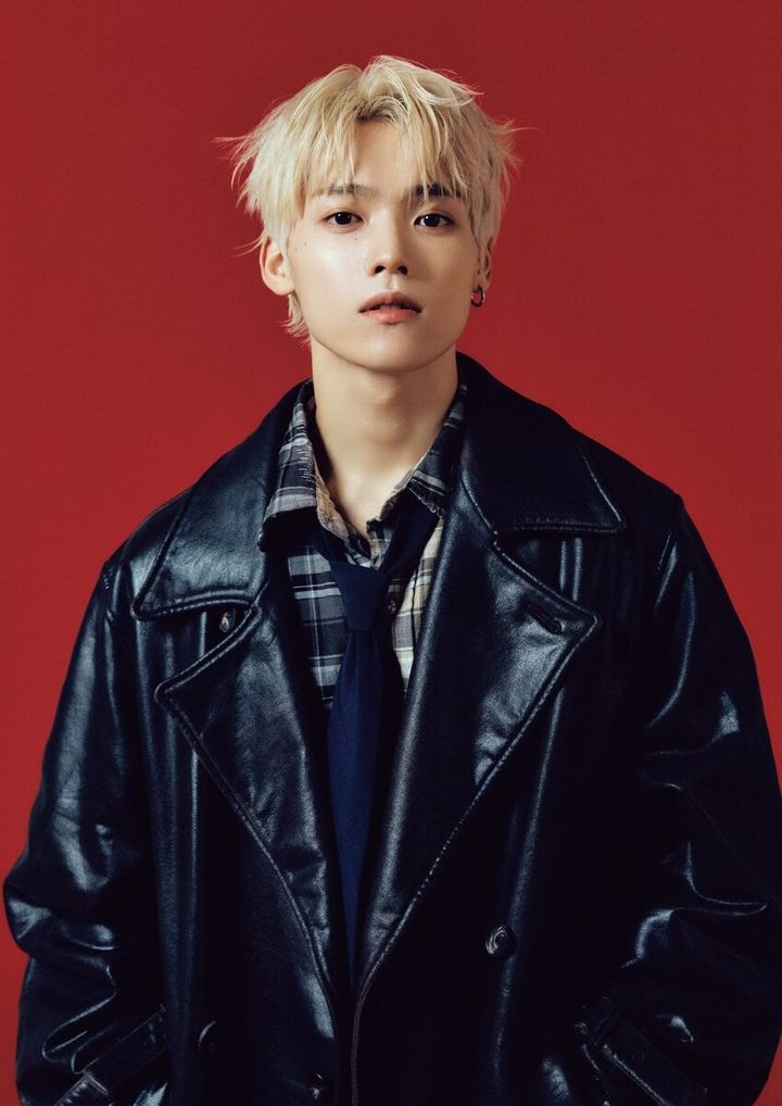 INI木村柾哉 特別な日に着たい都会的なレザーコート