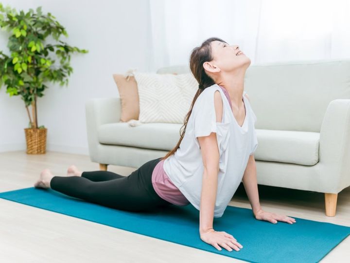 今日からできる！背中の痛みのセルフケア