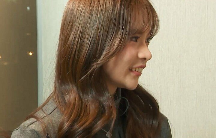 【写真・画像】「出稼ぎを疑われて…」美女キャバ嬢の“強制送還トラブル”に騒然！カナダで手錠→100万円パーに平野ノラもおったまげ「映画化しよう」 1枚目