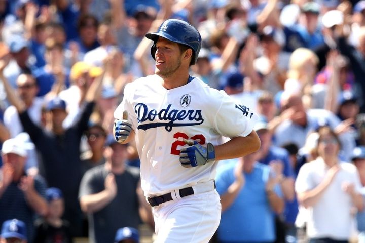 昨季引退した元ドジャースのクレイトン・カーショー（写真は25歳当時）（C）Getty Images