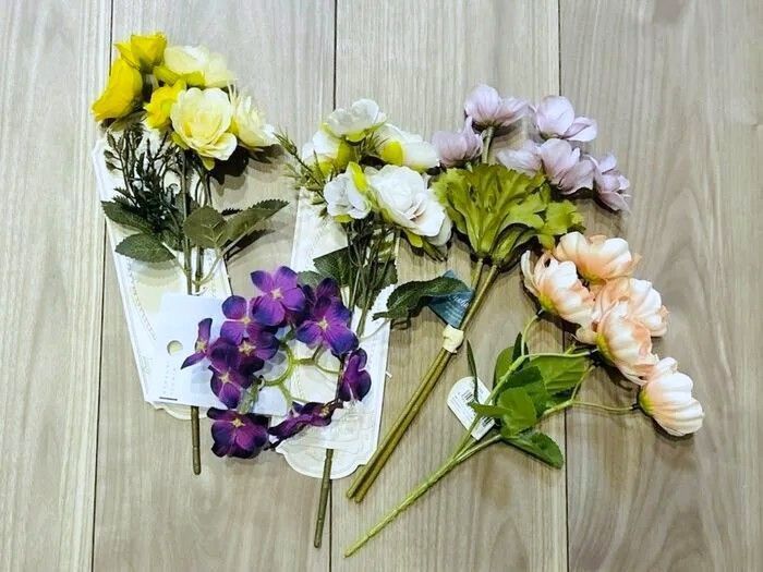 【100均造花】パッと華やぐ素敵アイテムに大変身！今すぐマネしたくなりますよ♪〈簡単リメイク〉