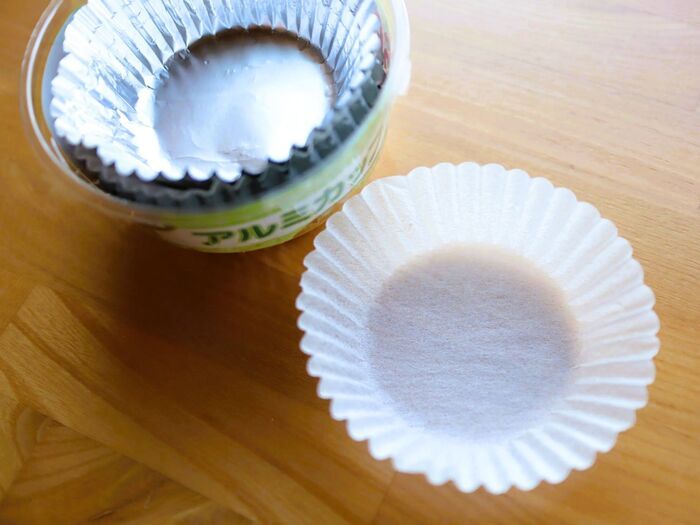 アルミカップの『白い紙』は捨てちゃダメ！〈実は超優秀な名脇役♪〉キッチンで即役立つ活用法3連発！