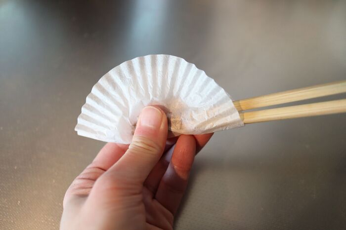 アルミカップの『白い紙』は捨てちゃダメ！〈実は超優秀な名脇役♪〉キッチンで即役立つ活用法3連発！