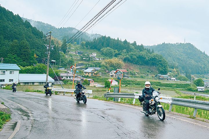 編集部カザマがSSTRを走って実感！レインウエアは“着るタイミングが9割”