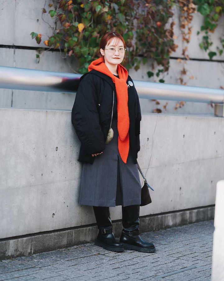 春のはじめの“モノトーン”コーデ5選。シックなカラーの中にセンスが光る【TOKYO SNAP】