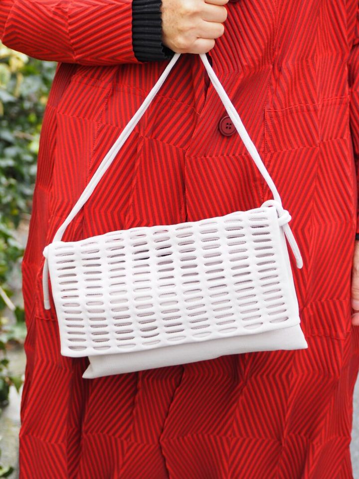 グッドグッズのバッグ