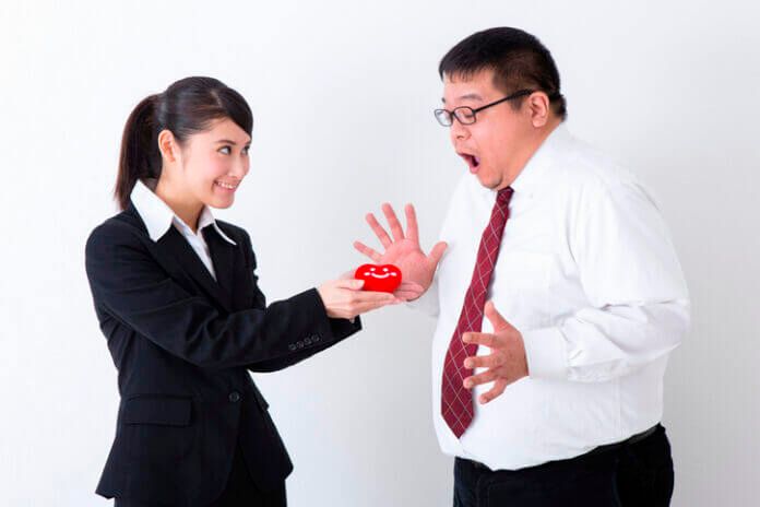 男性の心に残る女性からのプレゼントとは