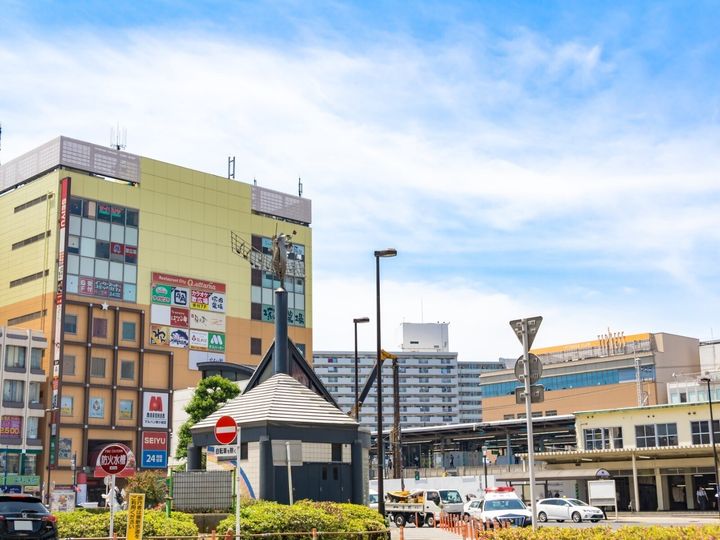 アットホームが発表した、東京23区の賃貸で総合PV数が多い駅ランキング。2位「新小岩」を抑えた1位は？