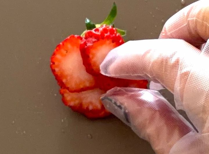 いちごの飾り切り