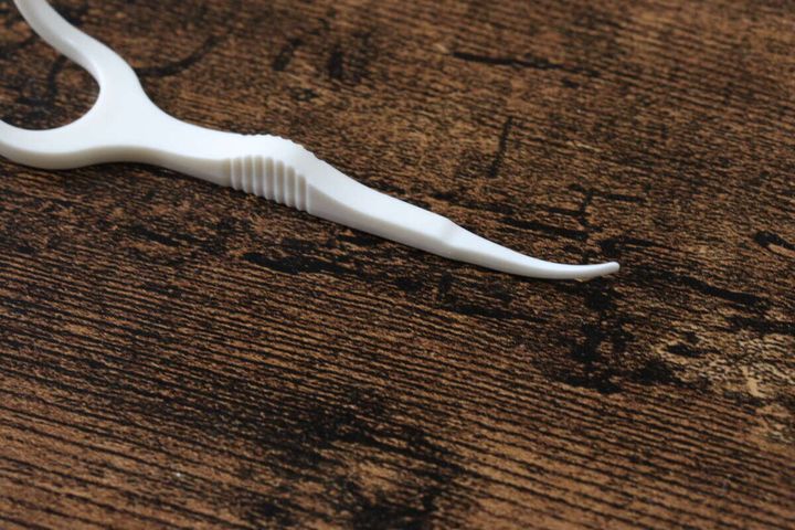 Y字型糸つきようじ（14本） ピック部分