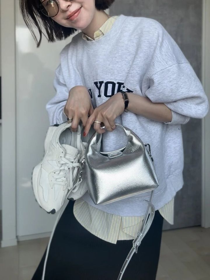 guドルマンスリーブストライプシャツイエロースウェットコーデ