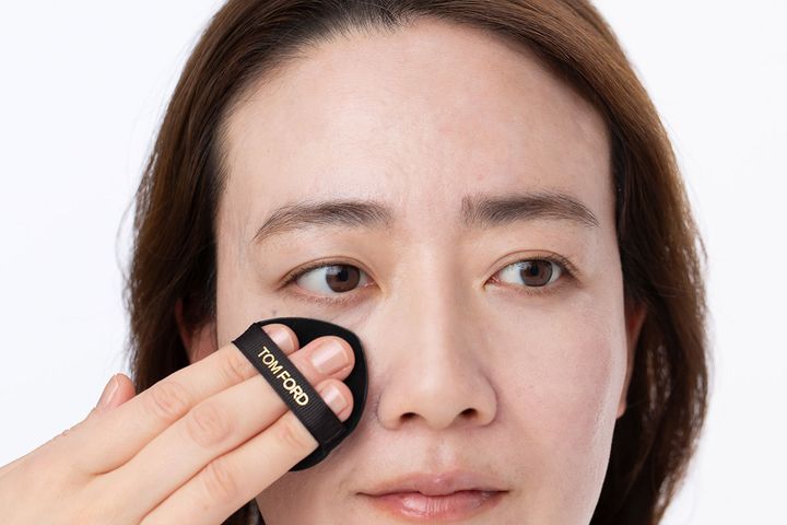 “ファンデは薄め”でシワ落ち防止
