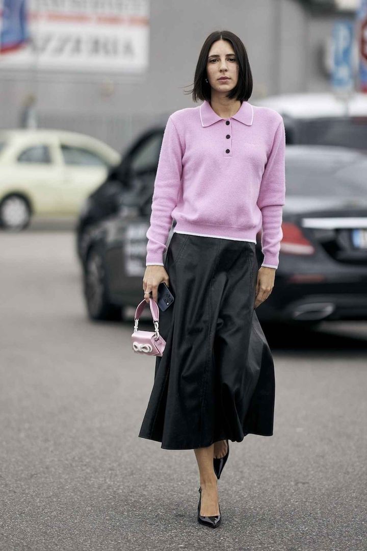 画像: 甘さを中和するチャコールグレーをおともに