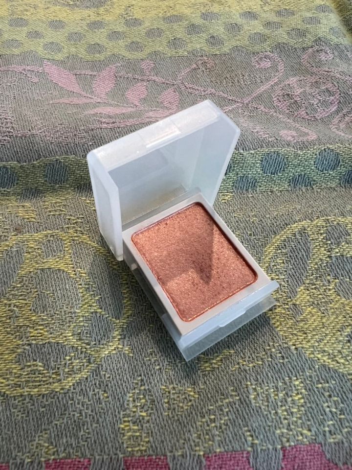 無印良品「アイカラー」