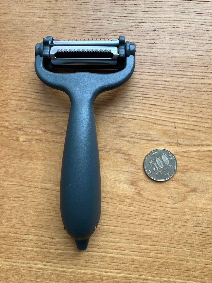 DAISO(ダイソー)：3WAYピーラー