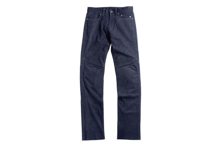 【クシタニ新作】夏でも「革」で走る贅沢。通気性と色気を両立した最新メッシュレザーウエア