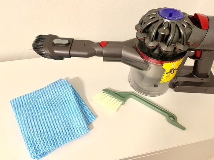 お部屋の空気をリフレッシュ！たった2ステップ〈網戸掃除術〉に挑戦♡お部屋にさわやかな春風を