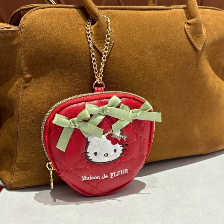 メゾン ド フルール × ハローキティ いちごチャーム