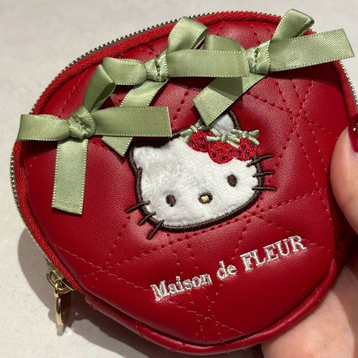 メゾン ド フルール × ハローキティ いちごチャーム