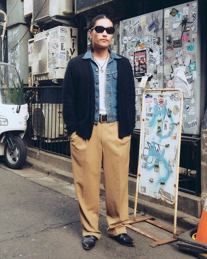 【スナップ】Leeの短丈Gジャンをインナー使いしているのが肝