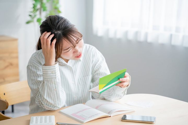 新生活の「隠れ貧乏」を回避するには（画像はイメージ）
