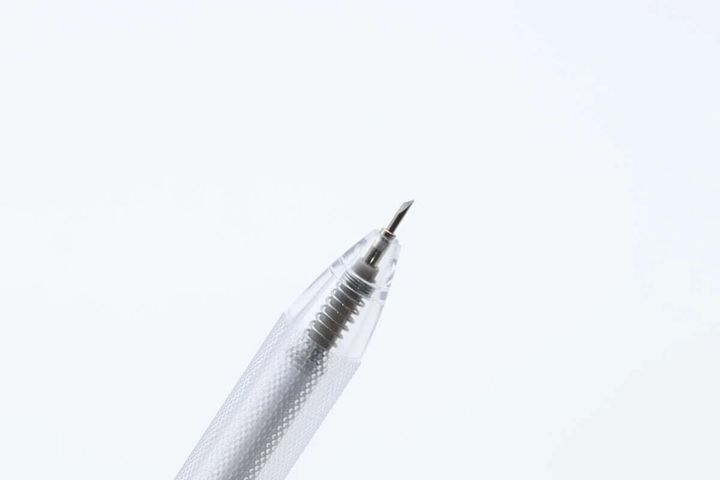 ダイソー ペンカッター 刃先