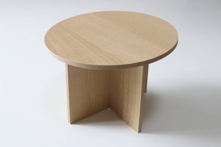 セリアのディスプレイラックを組み立てた様子