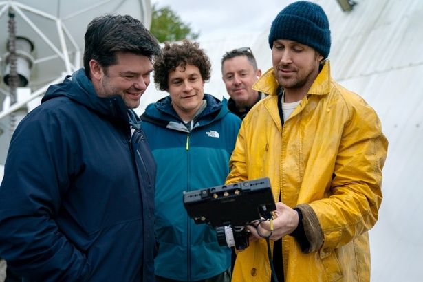 ライアン・ゴズリングがスタジオに働きかけ、ロード＆ミラーを監督に起用した [c]Everett Collection / AFLO