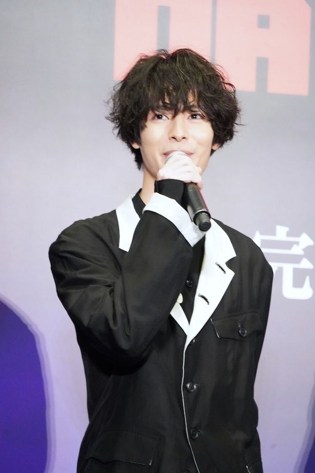 改造人間、鹿島役の塩野瑛久