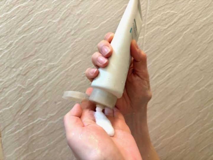 植物発酵液 ヘッドスクラブ ミントの香り200ｇ￥1,490／無印良品